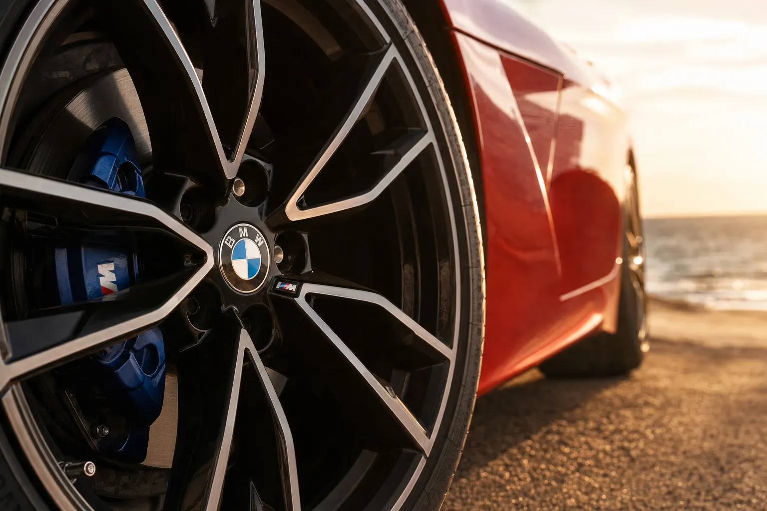 Dettaglio cerchio e pinza freno della BMW Z4 M40i