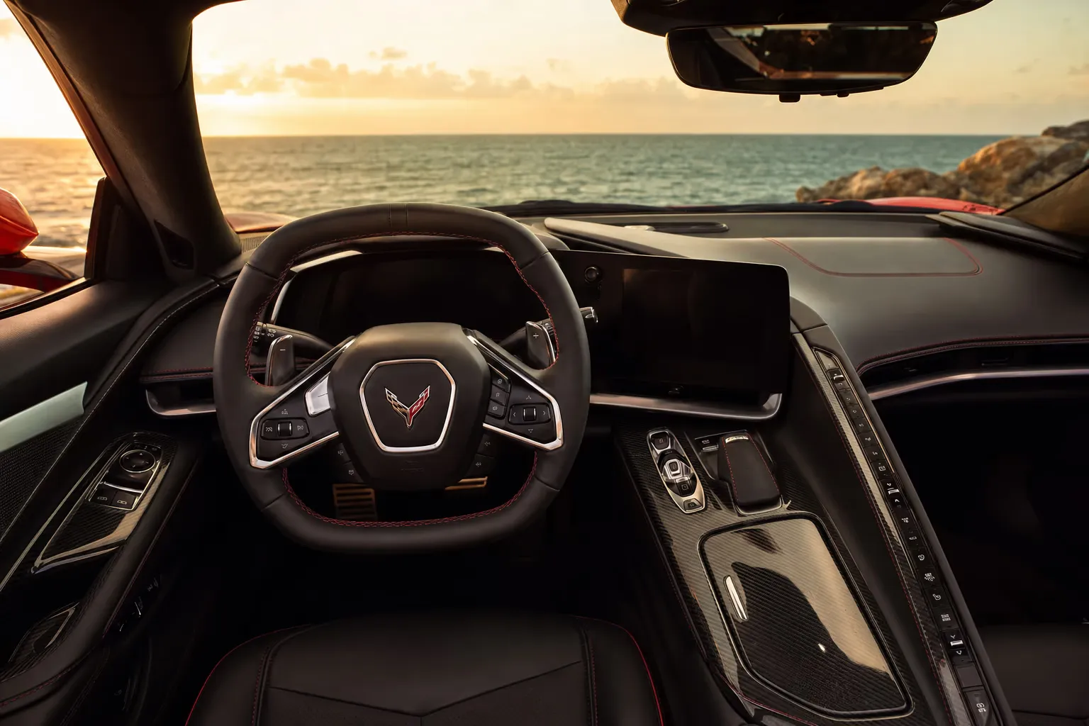 Interni di Chevrolet Corvette C8 Stingray – noleggio in Sardegna