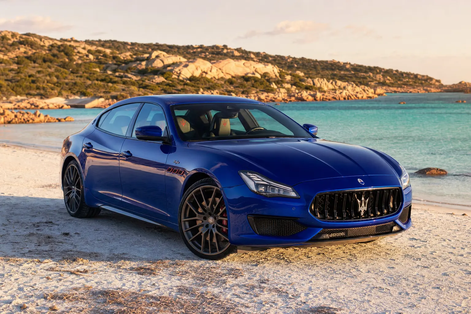 Rent a Maserati Quattroporte Trofeo in Sardinia – LSM Car Luxury