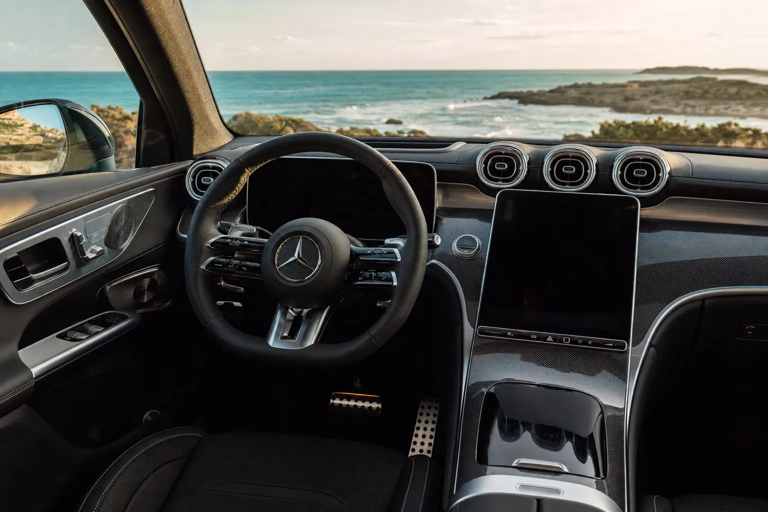 Mercedes-AMG GLC 63 interior – luxury rental in Sardinia