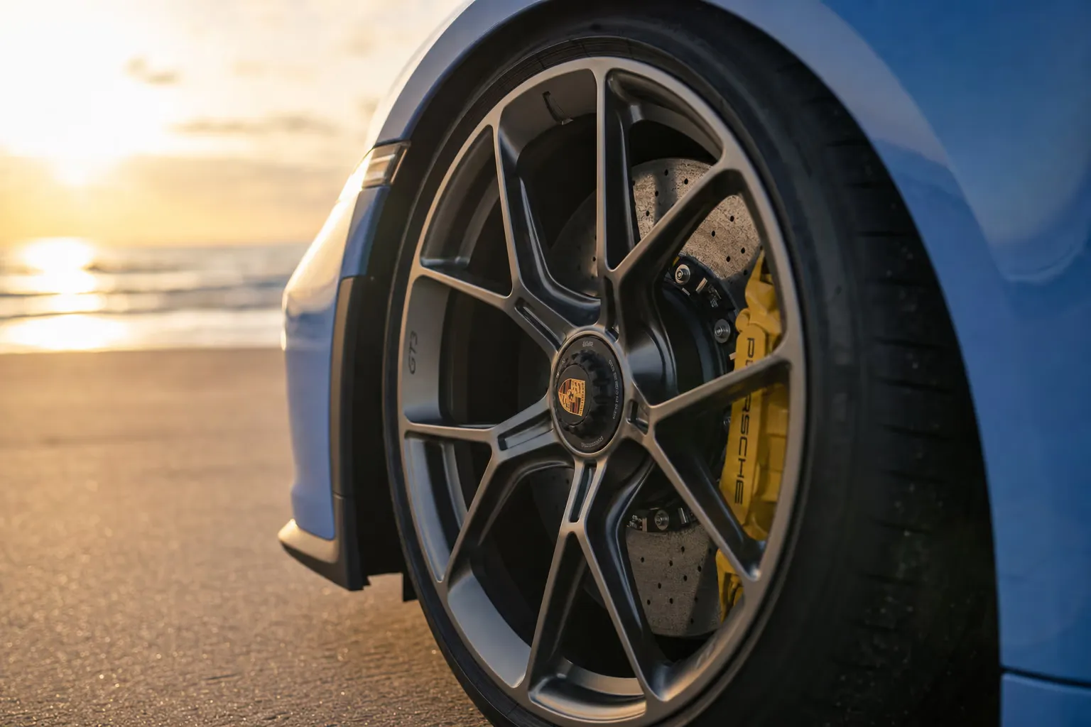 Dettaglio cerchio e pinza freno della Porsche 911 GT3