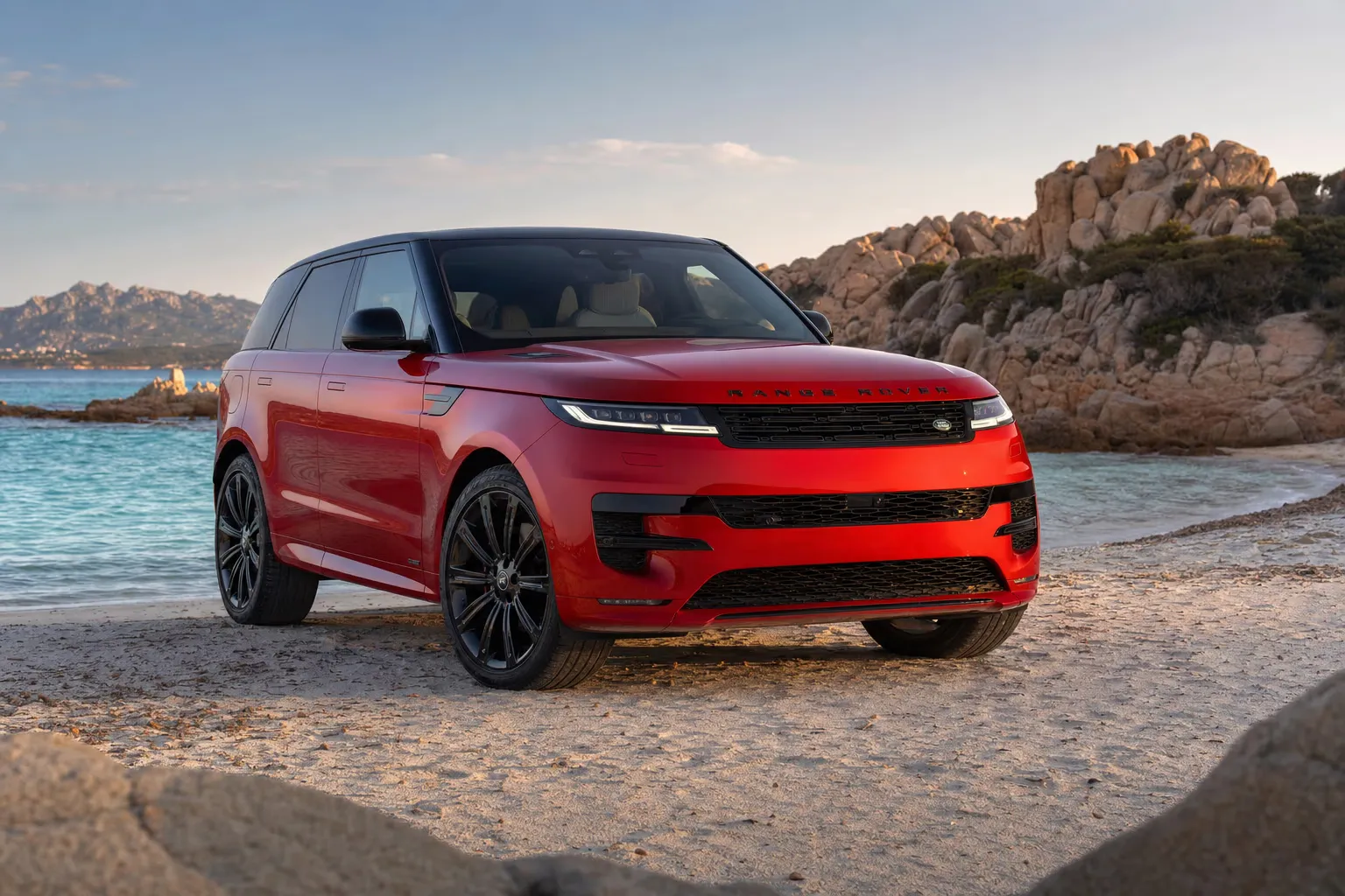 Rent a Range Rover Range Rover Sport in Sardinia – LSM Car Luxury